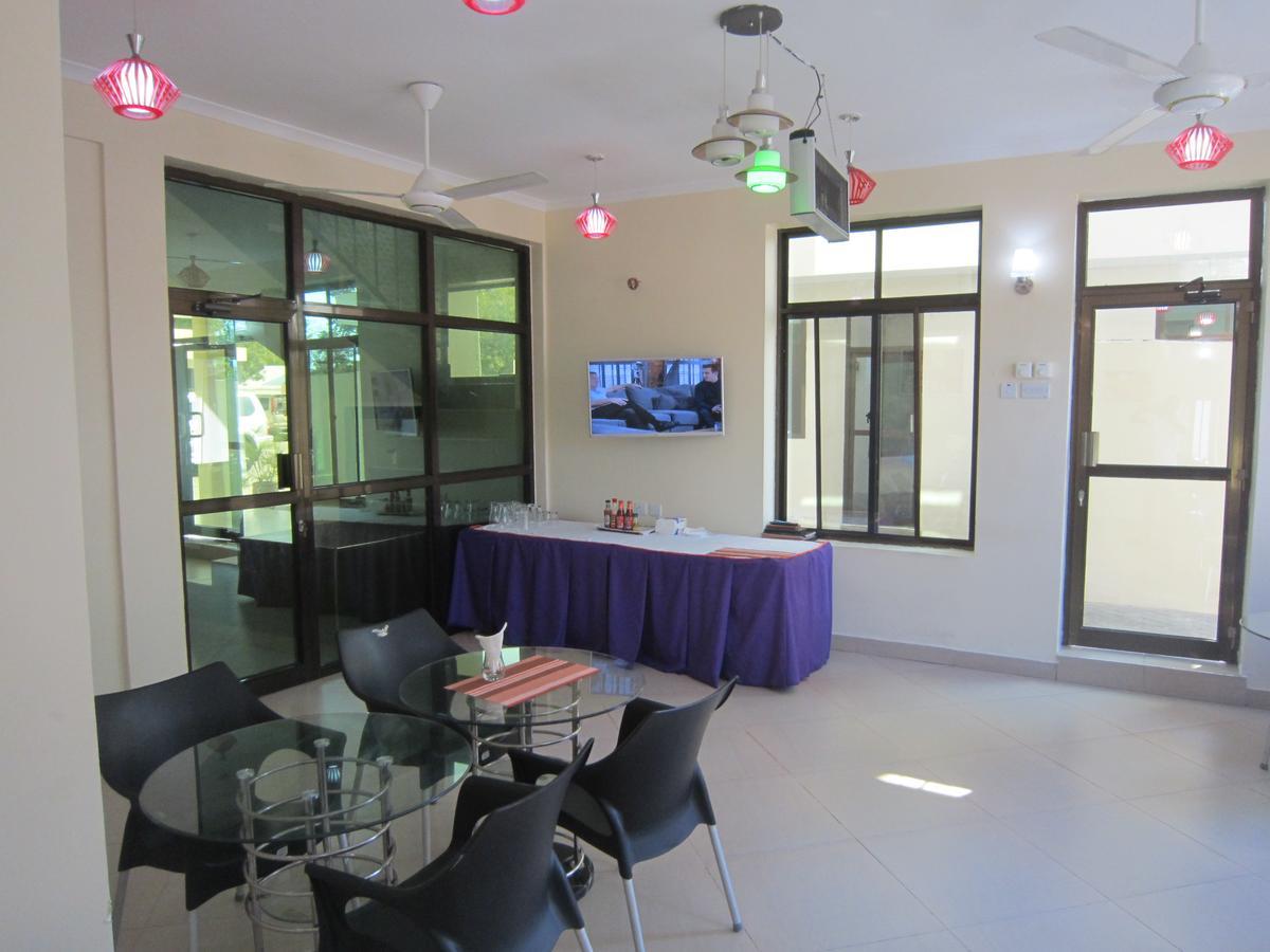 Fq Hotel Village Dar es Salaam Exterior photo