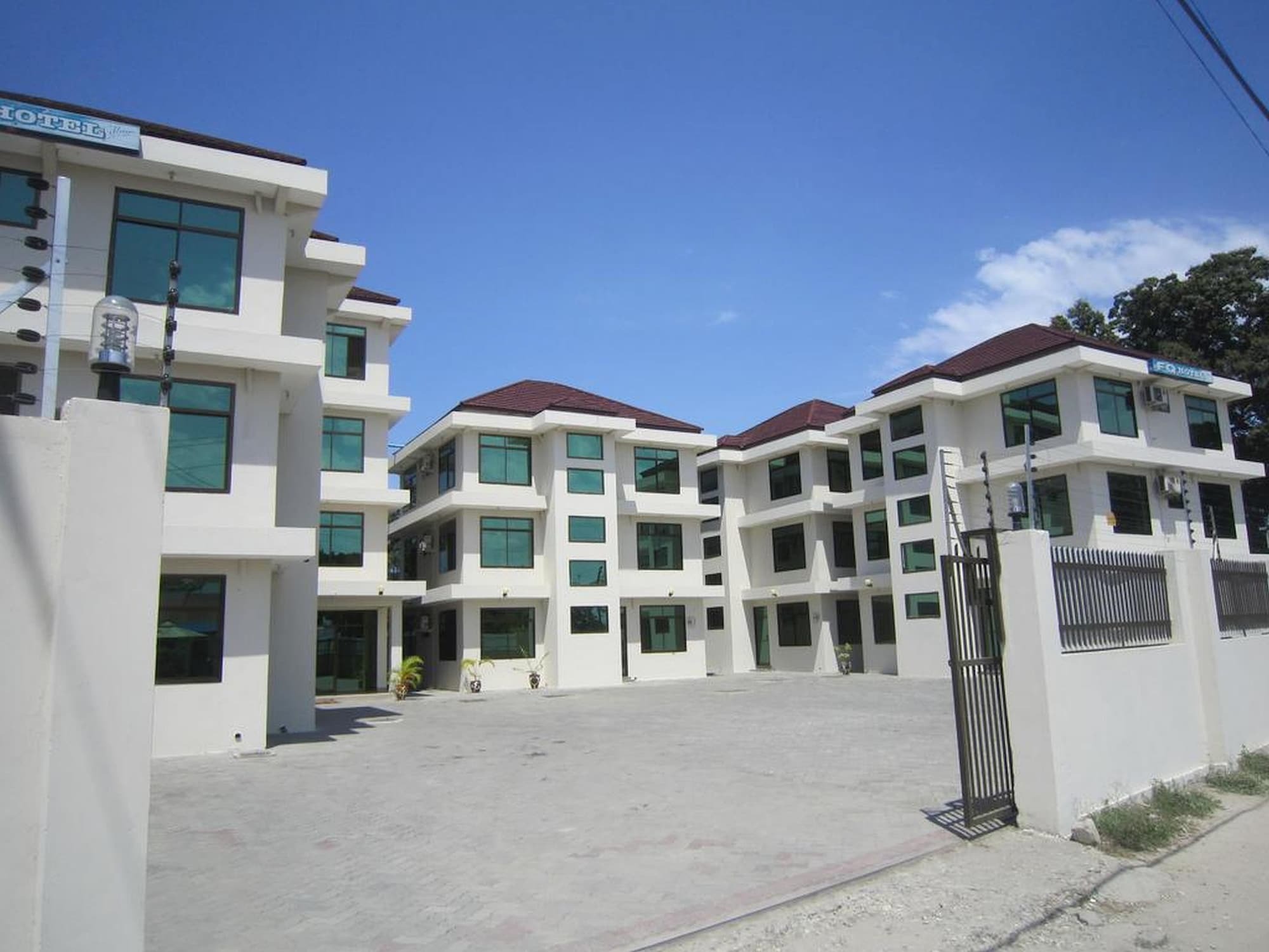Fq Hotel Village Dar es Salaam Exterior photo